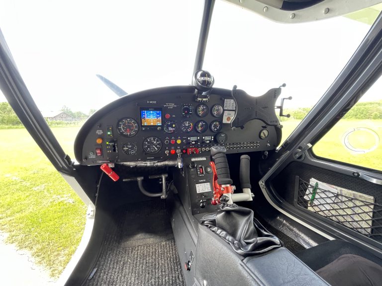 D-MDSE Cockpit und Innenraum